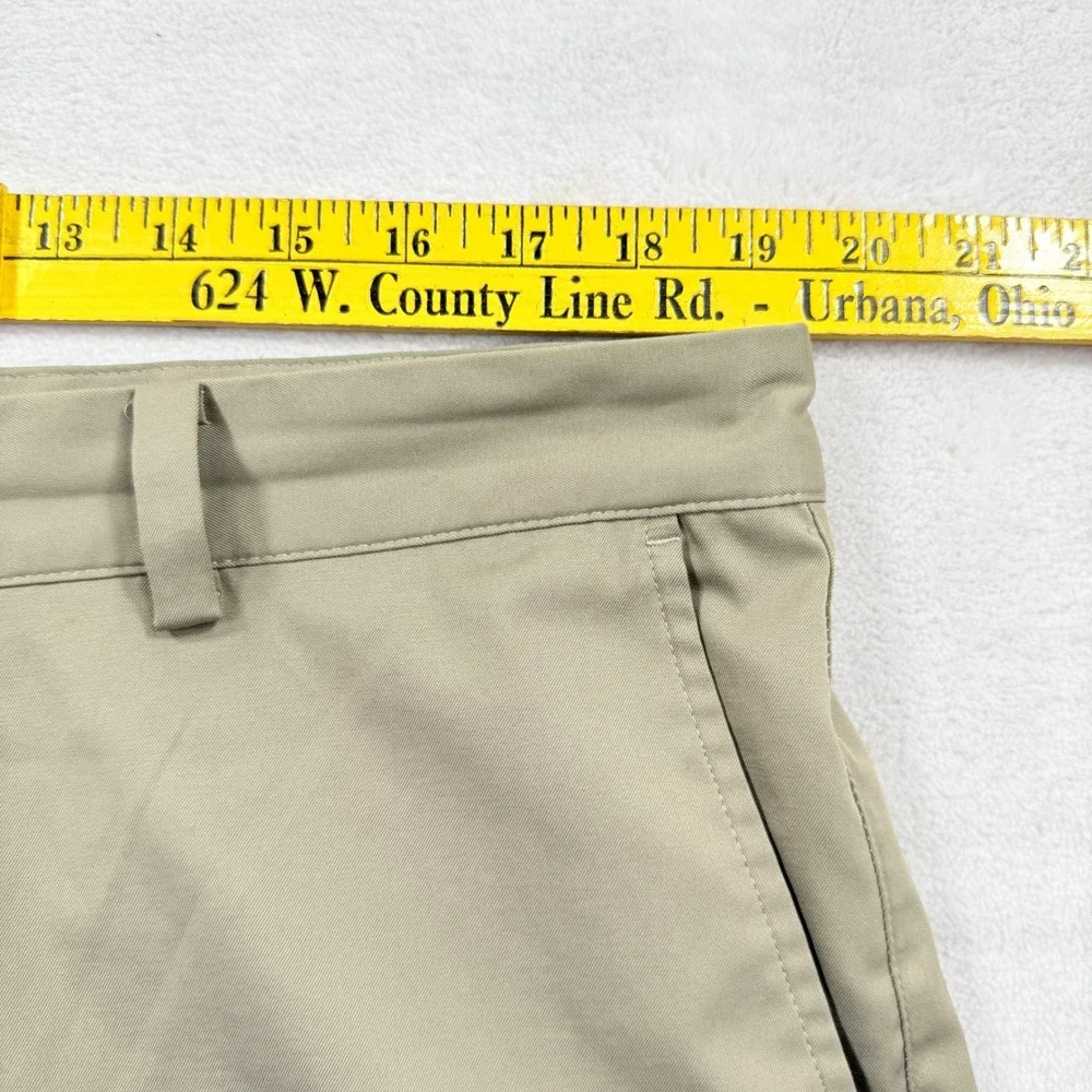 Nike Golf Tour Performance Dri-FIT Shorts Mens 38 Khaki Tan Stretch Athletic